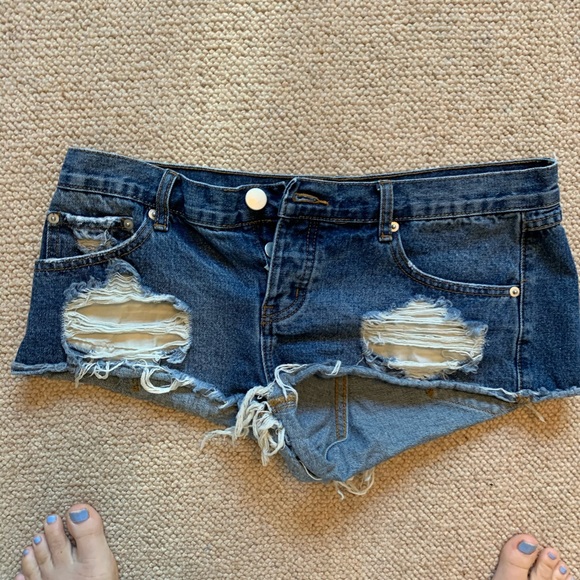 low rise by the way shorts - Picture 3 of 5